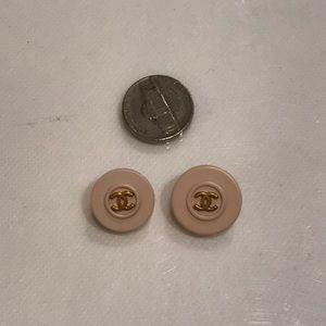 Chanel buttons